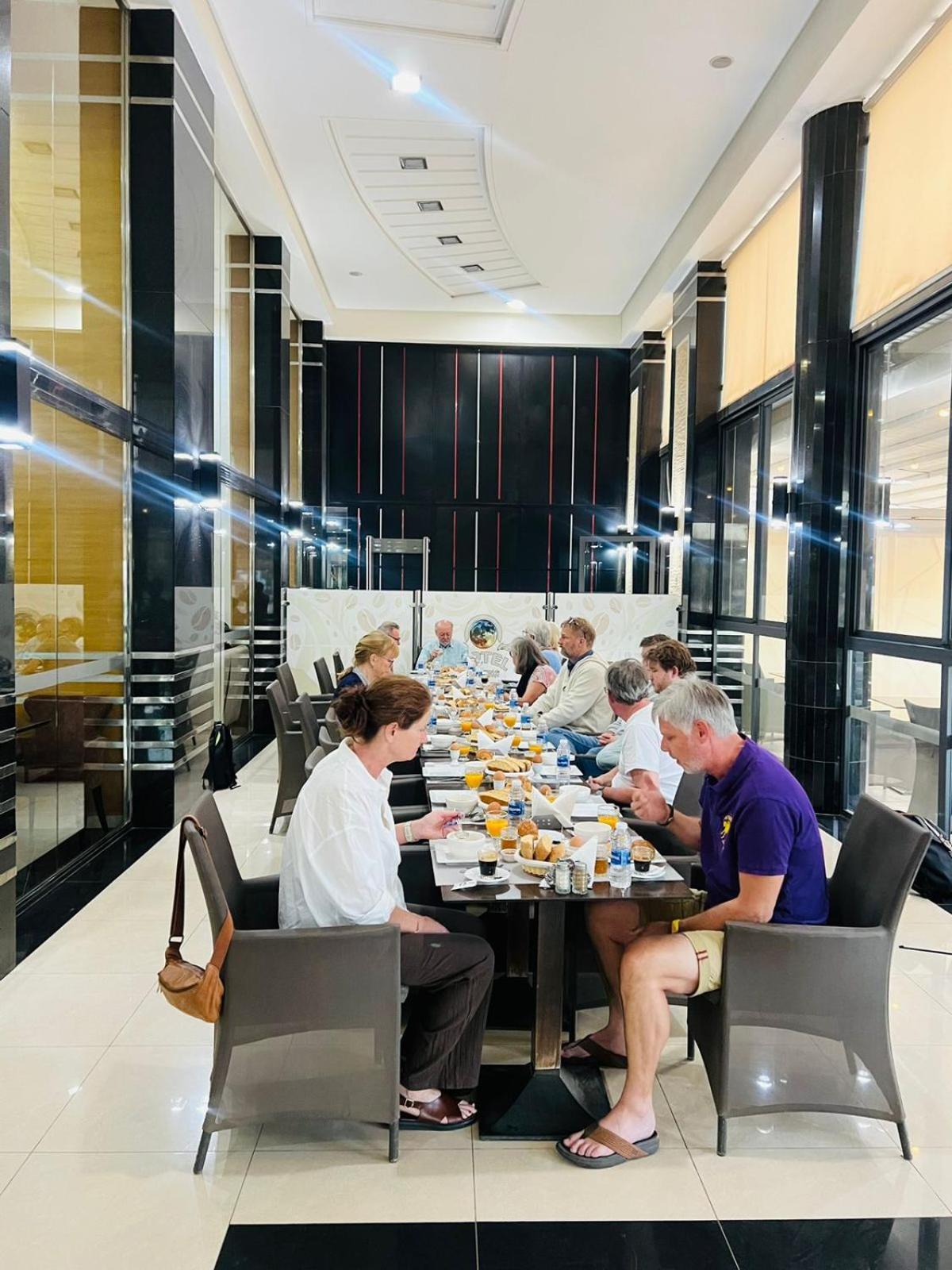 Hotel La Luna Beni Mellal Ngoại thất bức ảnh